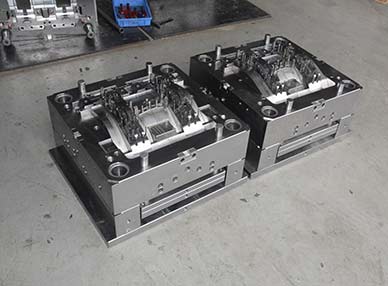 新能源汽車內飾模具制造
